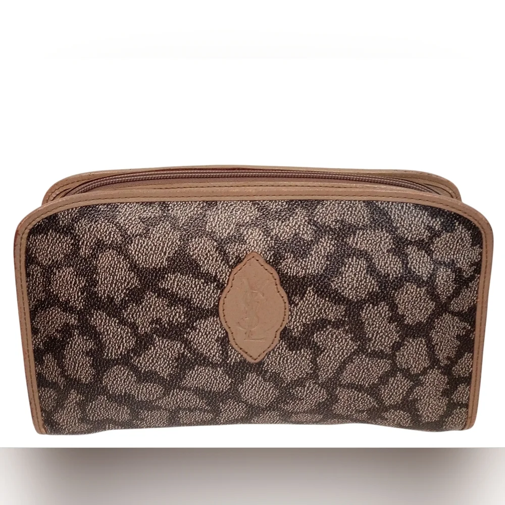 Yves Saint Laurent Giraffe Print Clutch/Cosmetic bag W/ COA - Picture 3 of 16